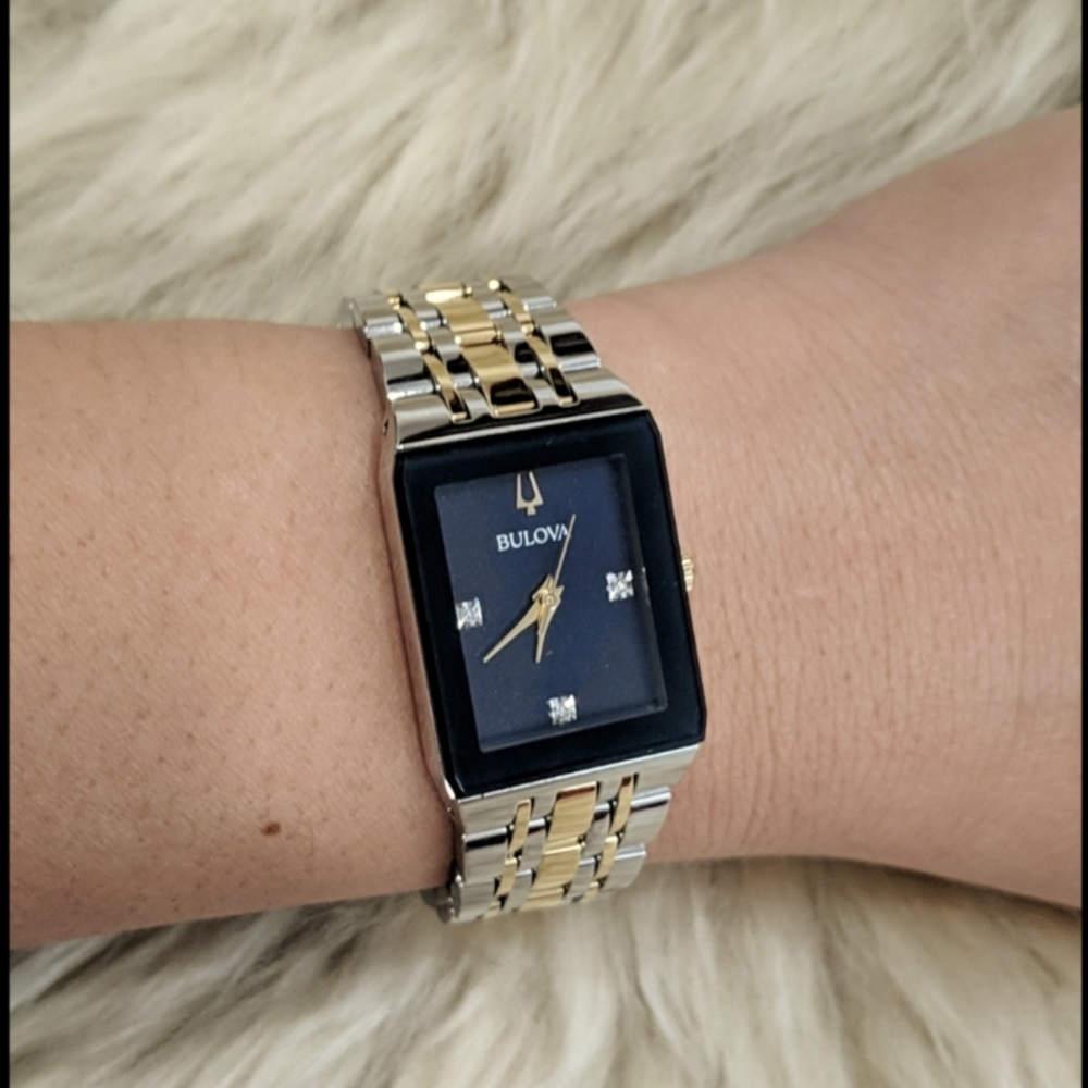 ▪️Bulova Ladies Modern Quadra Quartz Bracelet Watch with diamond-accent